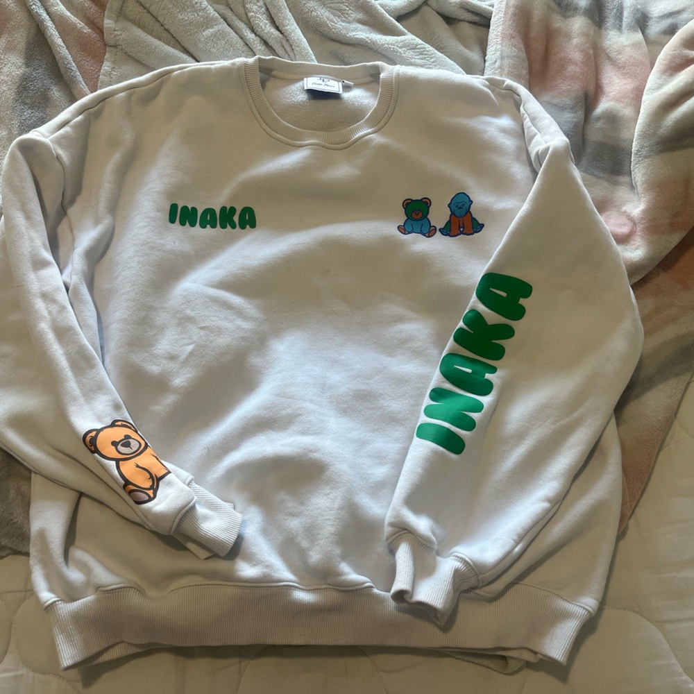 Inaka crewneck sweatshirt size large